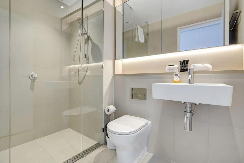 Wake Up In Front Of Water Bay Beckons- 2B2B1C Apartment Melbourne Exterior foto