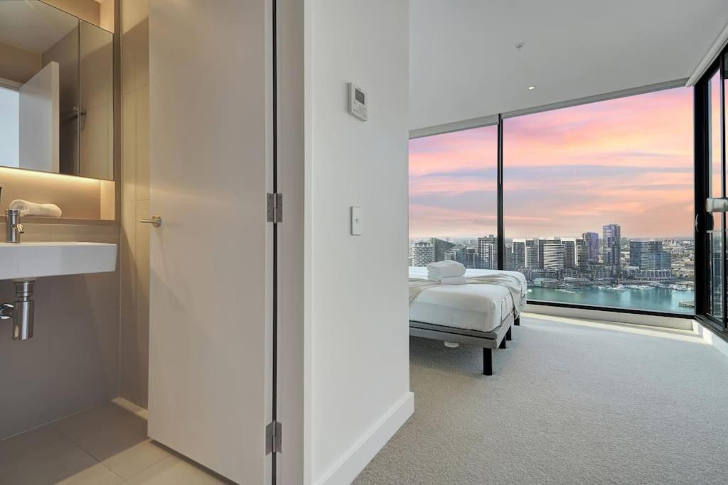 Wake Up In Front Of Water Bay Beckons- 2B2B1C Apartment Melbourne Exterior foto