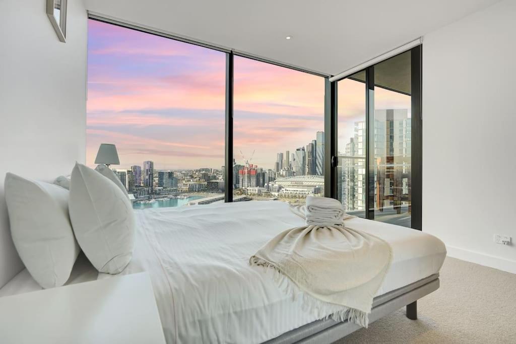 Wake Up In Front Of Water Bay Beckons- 2B2B1C Apartment Melbourne Exterior foto